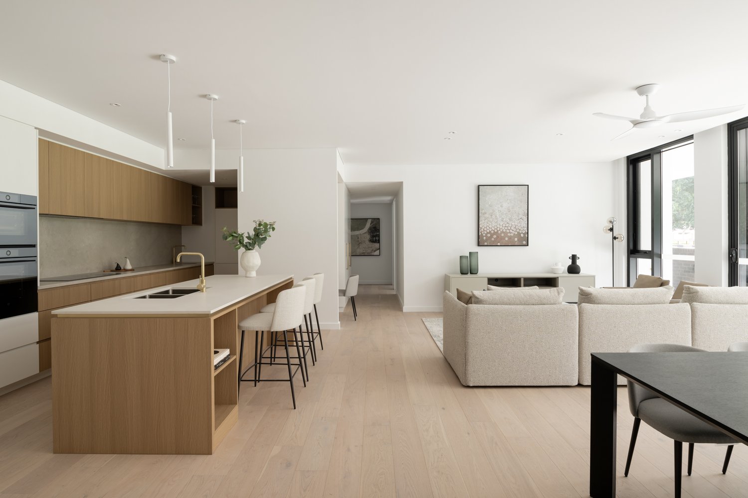 European Oak The Hampton Range Hero Image
